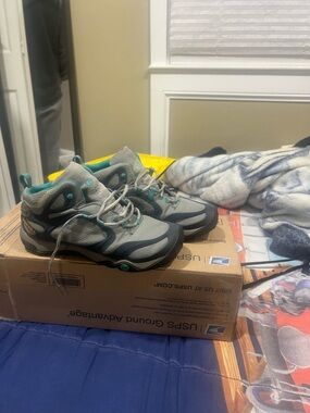 Merrell Gray and Teal Lace-Up Hiking Boots
